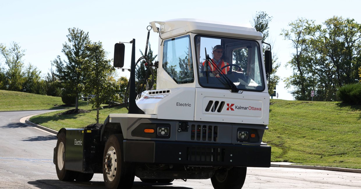 WTC Group expands sustainable operations with Kalmar Ottawa T2 EV fleet